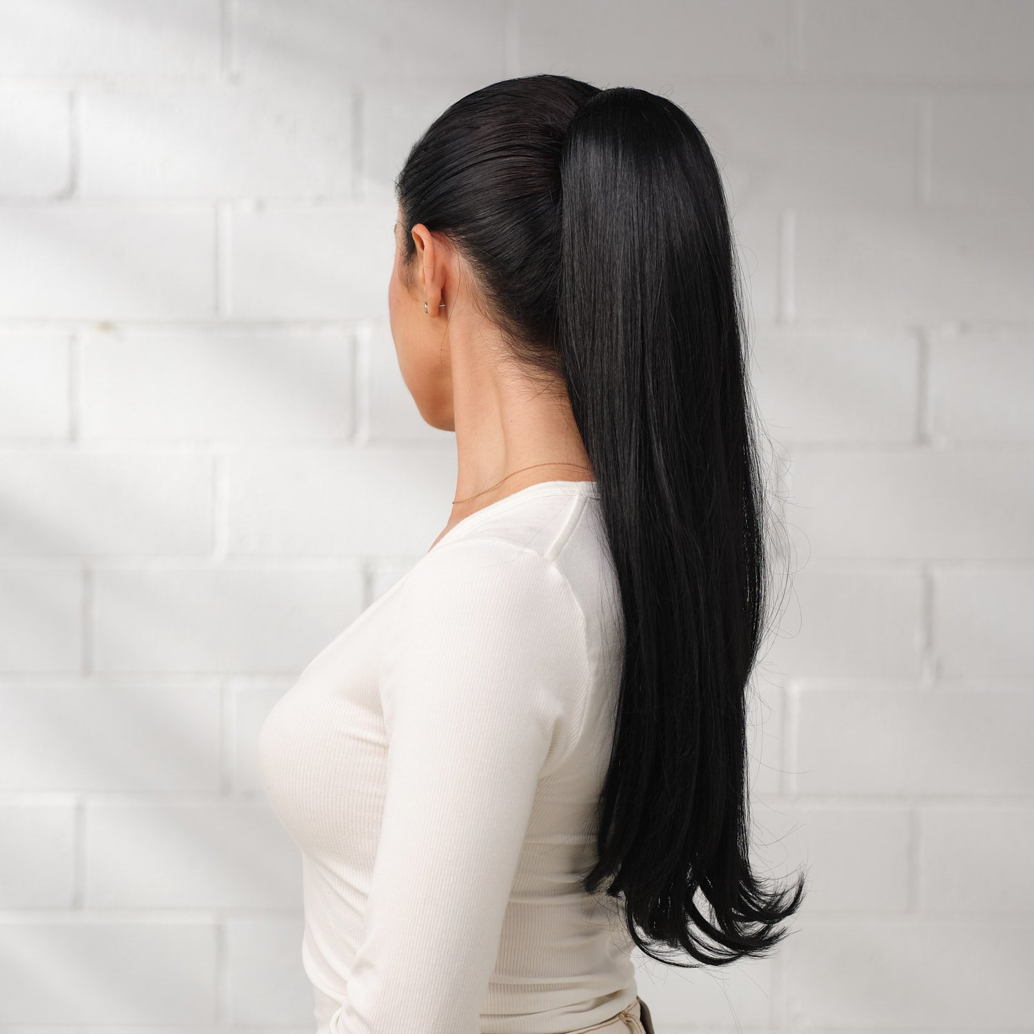 Melrose Claw Clip Ponytail 24" (Synthetic) #2606